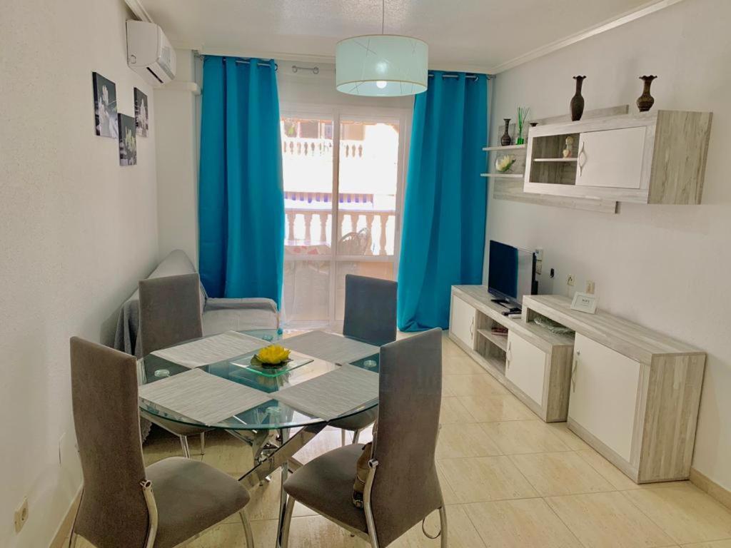 Apartamento Felix De La Fuente Torrevieja Exterior foto