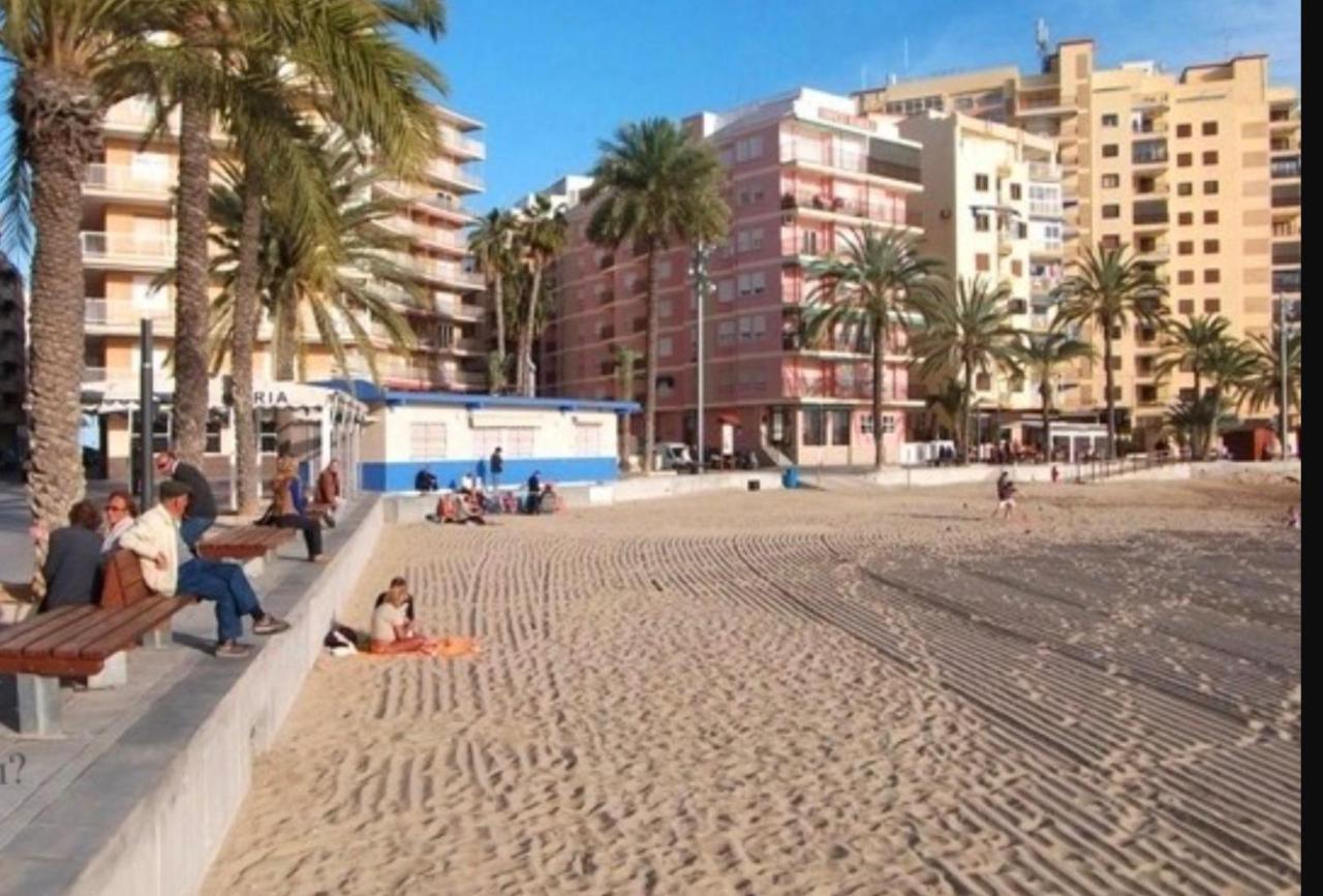 Apartamento Felix De La Fuente Torrevieja Exterior foto